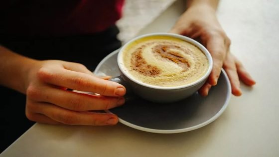 القهوة: اختاري أفضل الأوقات لتناولها لعدم الإضرار بصحتك | صحة وبيئة “صدى الخبر”