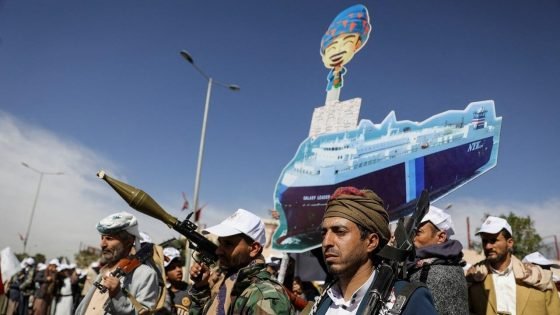 هل للحوثيين القدرة على تخريب كابلات الاتصالات الدولية في البحر الأحمر؟ “صدى الخبر”
