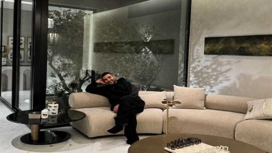 الفنان أحمد سعد يشكر المملكة من منزله الجديد بالرياض “صدى الخبر”