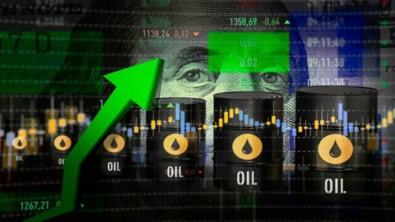 النفط يرتفع بنحو 2% بعد بيانات أمريكية أثرت على الدولار “صدى الخبر”