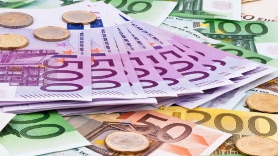 سعر اليورو مقابل الجنيه المصري اليوم الخميس 4 أبريل 2024 صدى الخبر