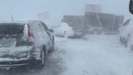 صور.. عواصف مدمرة تضرب مناطق في أمريكا وتخلّف قتلى “صدى الخبر”