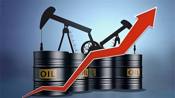 ارتفاع أسعار النفط عند التسوية مدفوعة بآمال زيادة الطلب “صدى الخبر”