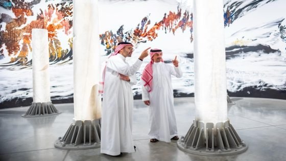 500 قطعة.. وزير السياحة يطلع على أعمال بينالي الفنون الإسلامية “صدى الخبر”