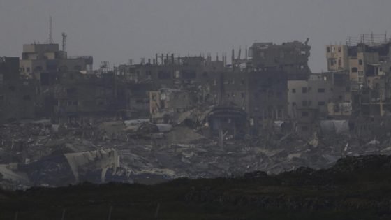 مباشر: إسرائيل توسع نطاق هجومها البري في غزة وتلوح بضم مساحات إضافية من القطاع “صدى الخبر”