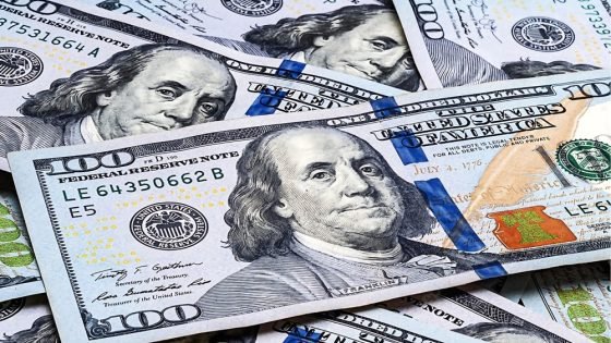 سعر الدولار اليوم مقابل الجنيه المصري.. ارتفاع في البنوك “صدى الخبر”