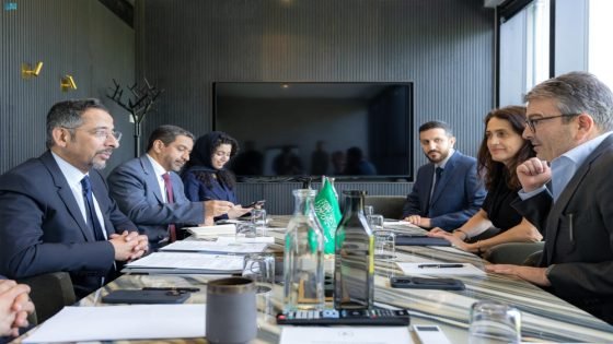 "الخريّف" يناقش مع شركات دنماركية الاستثمار في الصناعة والتعدين “صدى الخبر”
