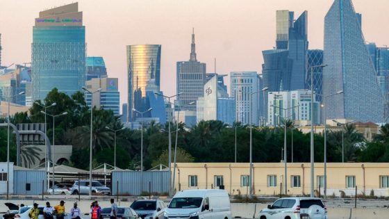 ردا على قصف منشآتها النووية… إيران تستهدف قاعدة أمريكية بقطر والدوحة تعتبر الهجوم "انتهاكا صارخا" “صدى الخبر”