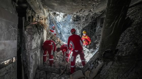 71 قتيلا في هجوم إسرائيل على سجن إيفين الإيراني حيث يقبع مواطنان فرنسيان “صدى الخبر”