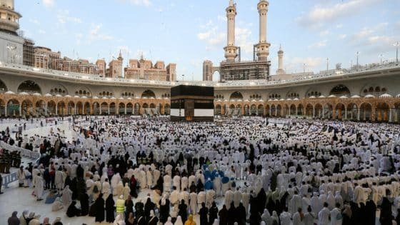 انطلاق أول أيام مناسك الحج وتوافد أكثر من مليون مسلم على مكة المكرمة لتأدية الفريضة “صدى الخبر”
