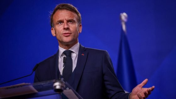 الحرب بين إسرائيل وإيران: ماكرون يعتبر الضربات الأمريكية على المنشآت النووية الإيرانية "غير شرعية" “صدى الخبر”