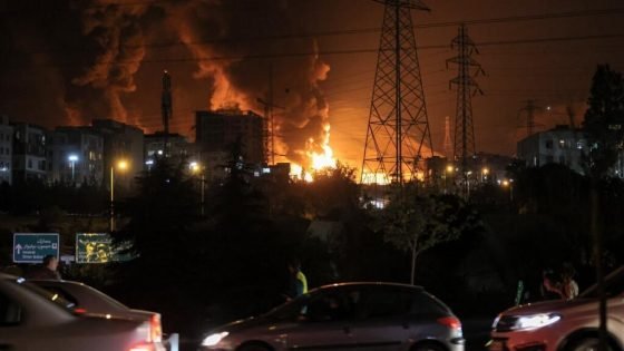 مباشر: موجات متتالية من القصف والصواريخ بين إسرائيل وإيران تثير المخاوف من اتساع النزاع “صدى الخبر”