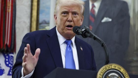 🔴 مباشر: ترامب يدعو الجميع إلى "إخلاء طهران فورا" وإيران تتوعد بمواصلة الهجمات حتى الفجر “صدى الخبر”