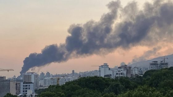 الحرب بين اسرائيل وايران : قصف يطال التلفزيون الإيراني وطهران ترد بوابل من الصواريخ “صدى الخبر”