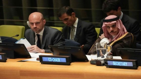 محطة مفصلية بقيادة سعودية.. رابطة العالم الإسلامي تشيد بنجاح مؤتمر حل الدولتين “صدى الخبر”