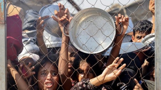 أكثر من 100 منظمة تحذر من "مجاعة جماعية" في غزة وواشنطن تبحث إنشاء ممر إنساني “صدى الخبر”