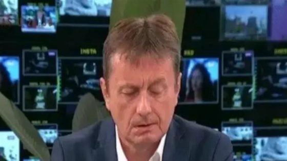 لحظات مرعبة .. وزير صربي يصاب بجلطة على الهواء مباشرة “صدى الخبر”