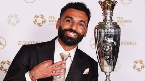 محمد صلاح أفضل لاعب في رابطة المحترفين للمرة الثالثة “صدى الخبر”