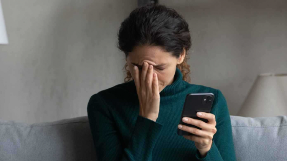 سيدة روسية تسلم حياتها لعصابة نصب إلكتروني “صدى الخبر”