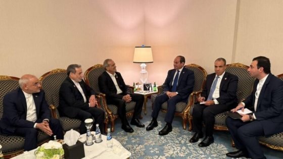 السيسي وبزشكيان يبحثان تعزيز العلاقات المصرية الإيرانية وأزمات المنطقة “صدى الخبر”