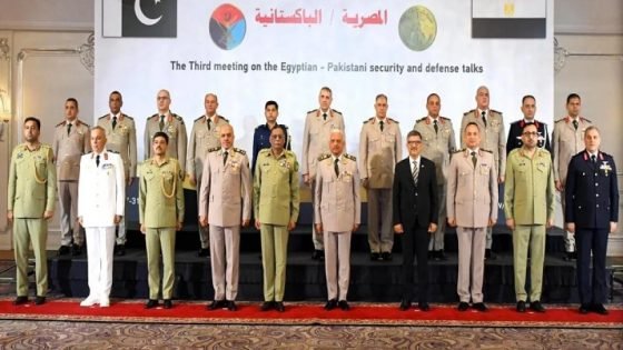 مصر وباكستان تبحثان تعزيز التعاون الصناعي والعسكري “صدى الخبر”