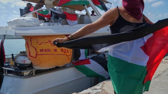 إسرائيل سترحل عشرات الناشطين كانوا على متن "أسطول الصمود" إلى اليونان “صدى الخبر”